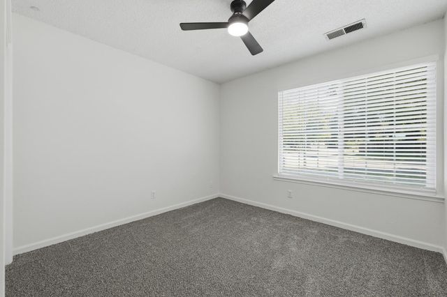 5361 N El Sol Avenue, Fresno, CA 93722