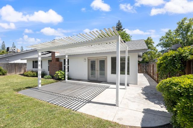 5361 N El Sol Avenue, Fresno, CA 93722