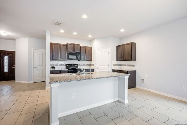 5903 Larkspur Valley, San Antonio, TX 78218