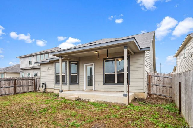 5903 Larkspur Valley, San Antonio, TX 78218