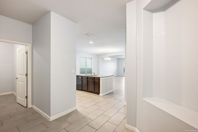 5903 Larkspur Valley, San Antonio, TX 78218