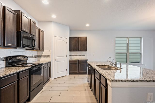 5903 Larkspur Valley, San Antonio, TX 78218