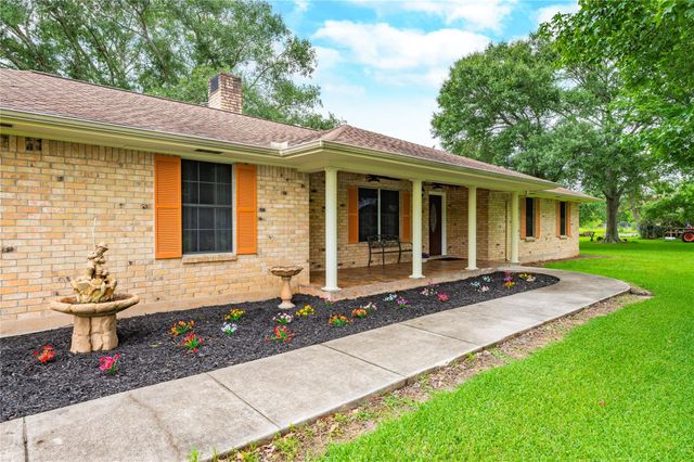 2016 County Road 661, Dayton, TX 77535