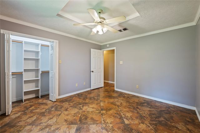 2016 County Road 661, Dayton, TX 77535