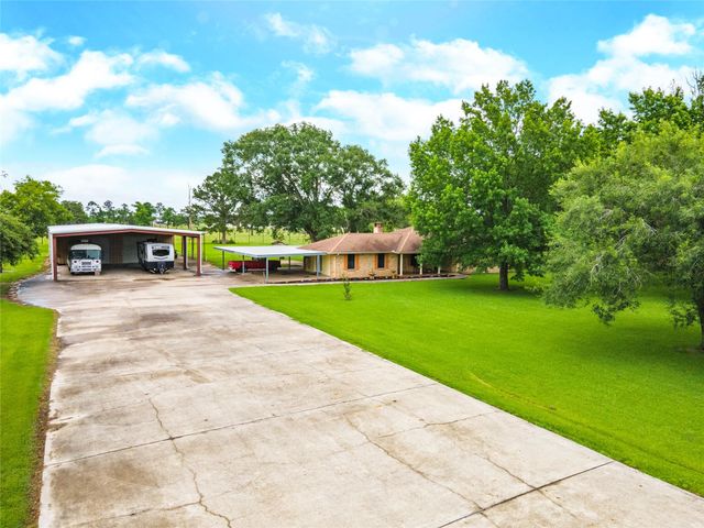 2016 County Road 661, Dayton, TX 77535