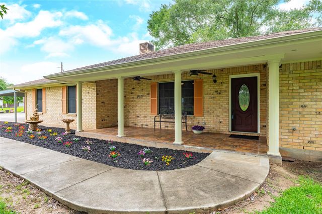 2016 County Road 661, Dayton, TX 77535