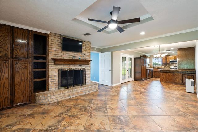 2016 County Road 661, Dayton, TX 77535