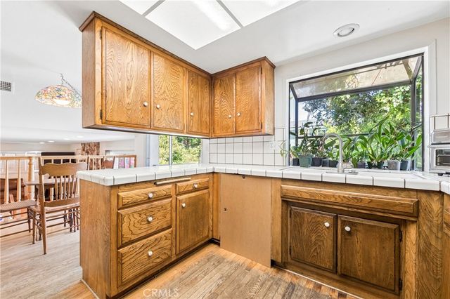 3210 Val Verde, Long Beach, CA 90808