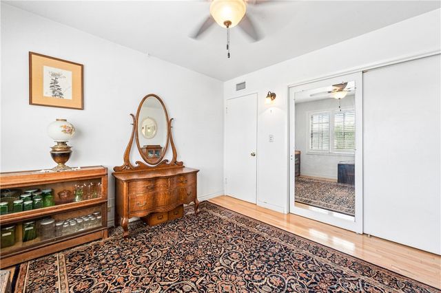 3210 Val Verde, Long Beach, CA 90808