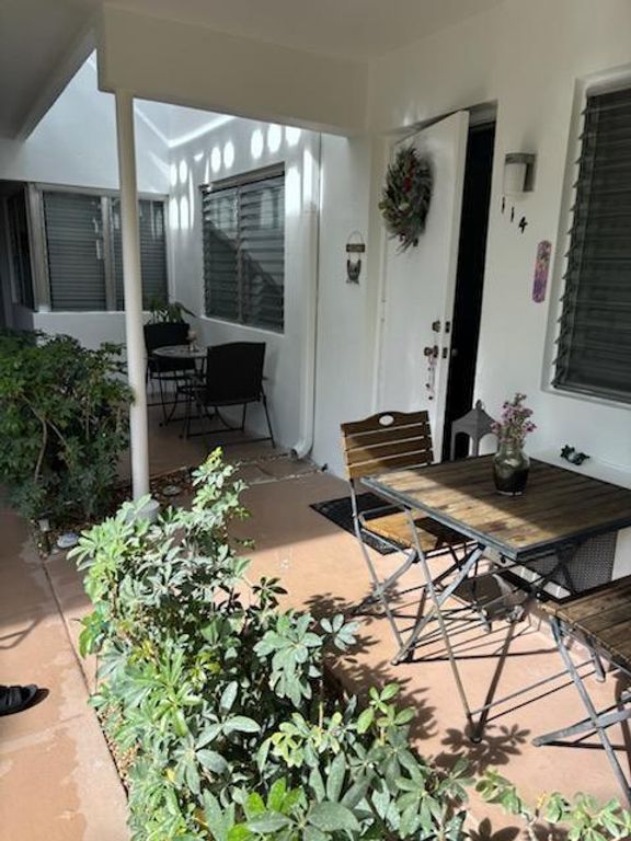 3701 Tyler St 114, Hollywood, FL 33021