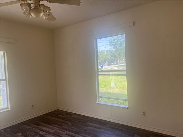 125 W College Street, Princeton, TX 75407