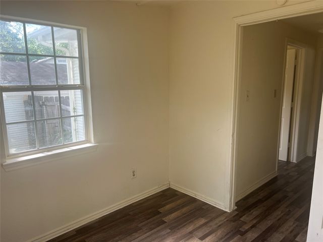 125 W College Street, Princeton, TX 75407