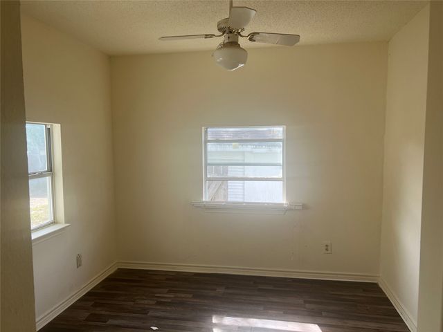 125 W College Street, Princeton, TX 75407