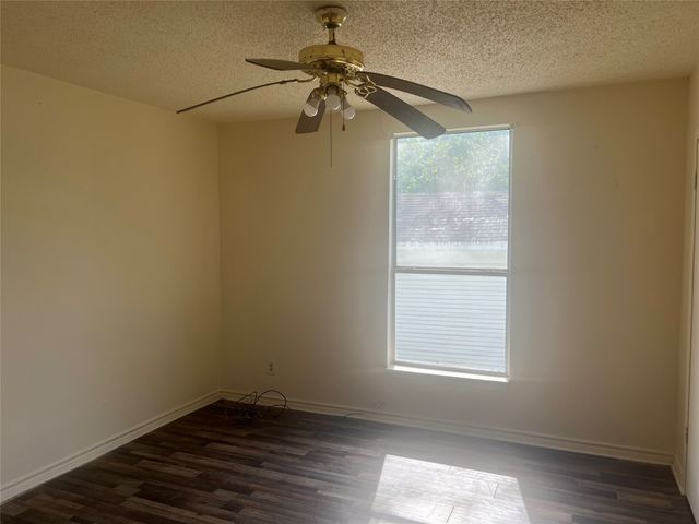 125 W College Street, Princeton, TX 75407