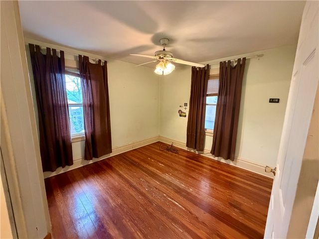 118 Ida Ave, Donora, PA 15033