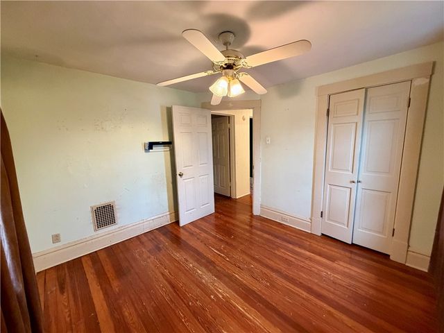 118 Ida Ave, Donora, PA 15033