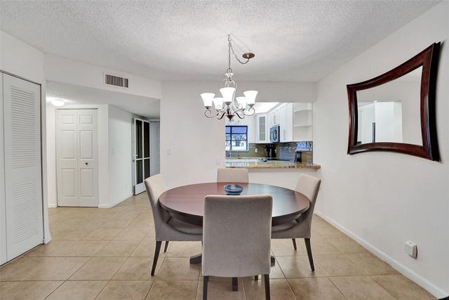 903 Congressional Way 903, Deerfield Beach, FL 33442