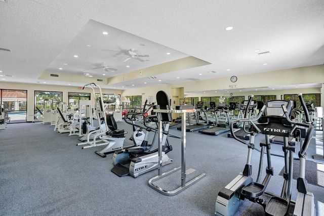 903 Congressional Way 903, Deerfield Beach, FL 33442