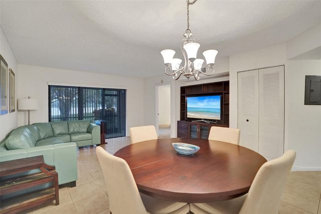 903 Congressional Way 903, Deerfield Beach, FL 33442