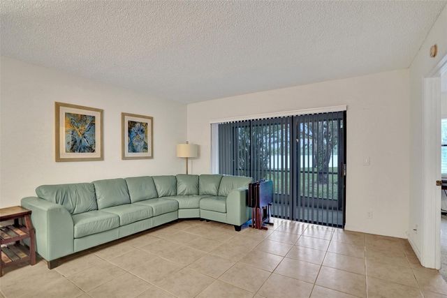 903 Congressional Way 903, Deerfield Beach, FL 33442