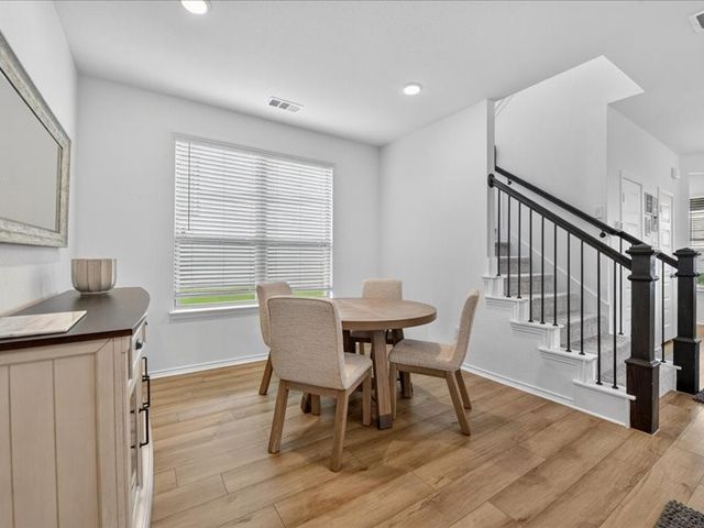 2921 Dixondale Drive, Fort Worth, TX 76108