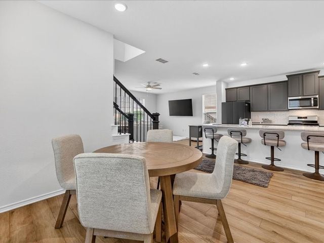 2921 Dixondale Drive, Fort Worth, TX 76108