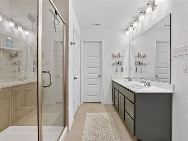 2921 Dixondale Drive, Fort Worth, TX 76108