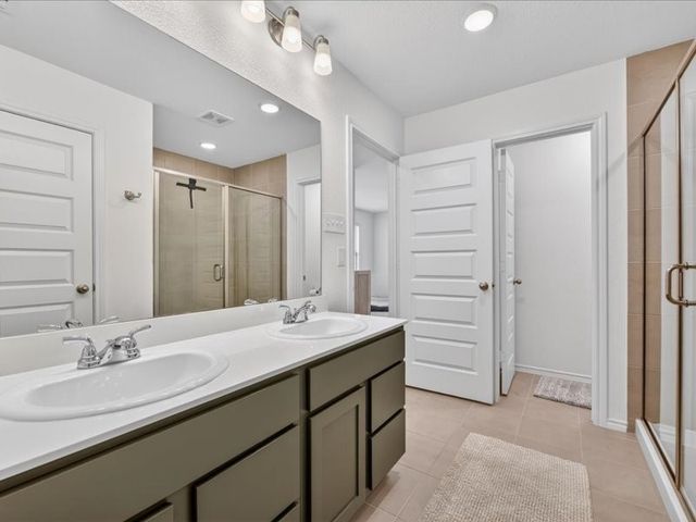 2921 Dixondale Drive, Fort Worth, TX 76108