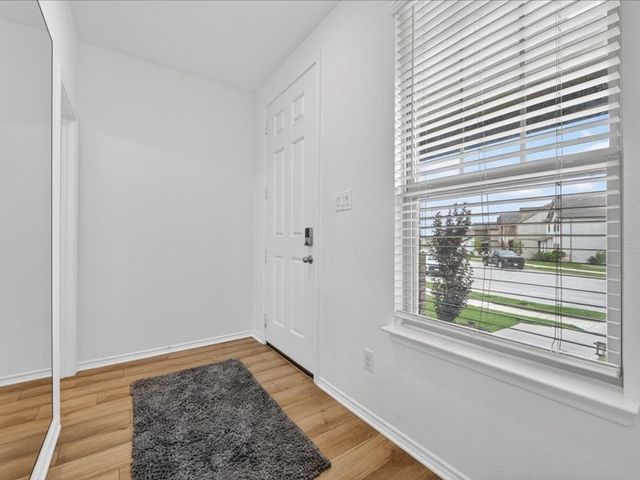 2921 Dixondale Drive, Fort Worth, TX 76108