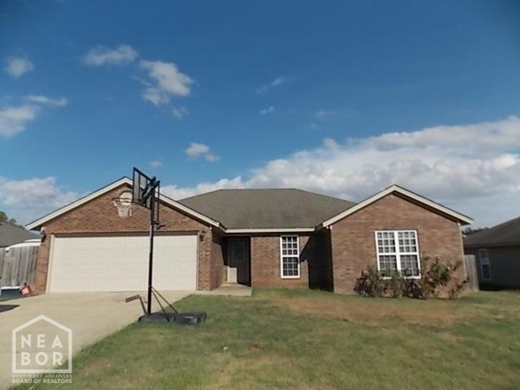 4598 Edinburgh Drive, Jonesboro, AR 72405