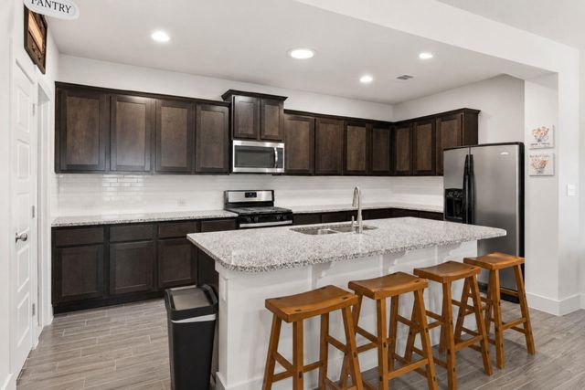3543 Pauling LOOP, Round Rock, TX 78665