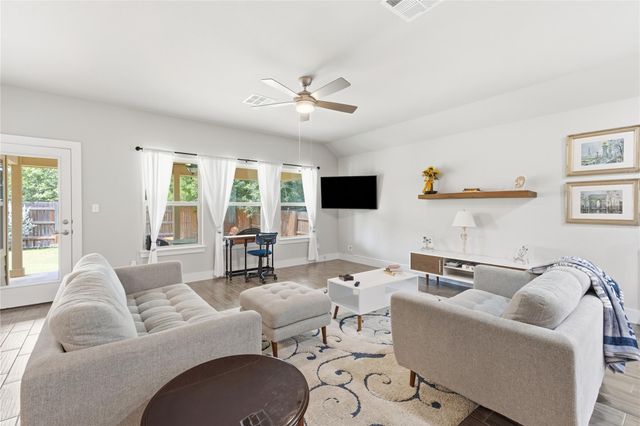 3543 Pauling LOOP, Round Rock, TX 78665