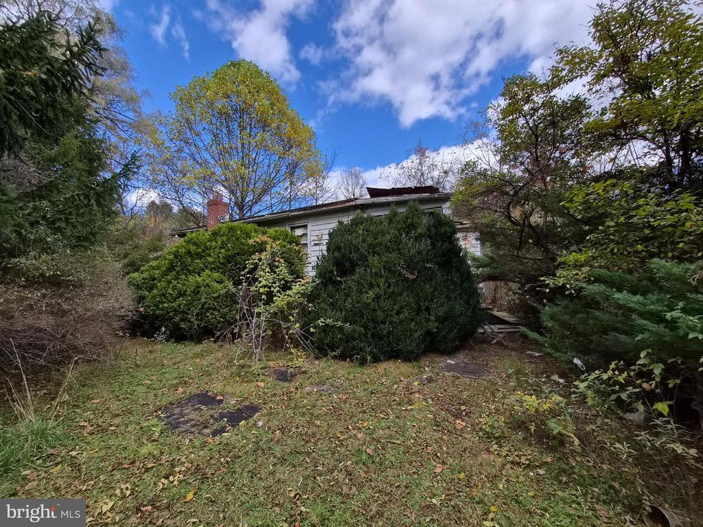 191 SPRING ST, Frostburg, MD 21532