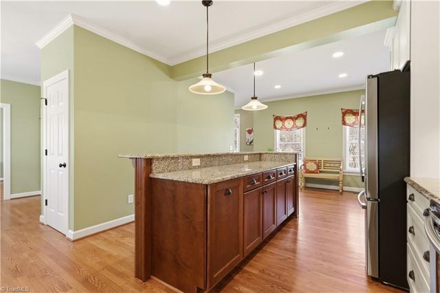 3617 Edgemoor Court, Clemmons, NC 27012