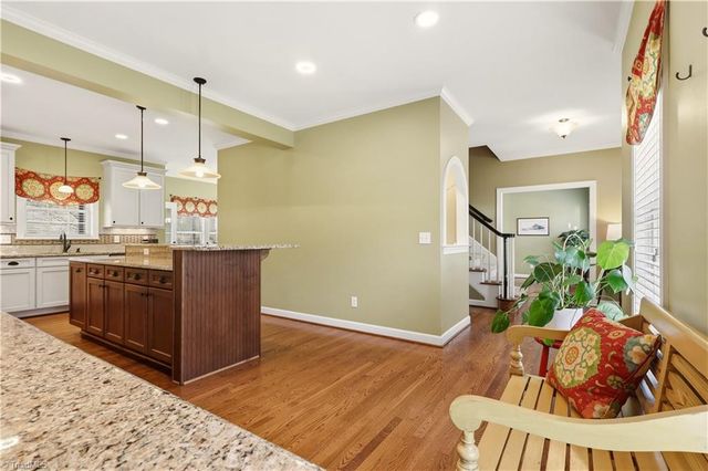 3617 Edgemoor Court, Clemmons, NC 27012