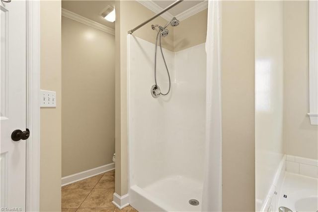 3617 Edgemoor Court, Clemmons, NC 27012