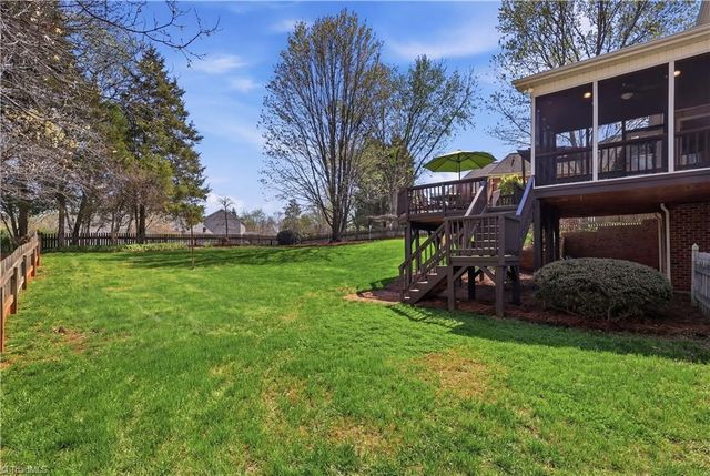 3617 Edgemoor Court, Clemmons, NC 27012