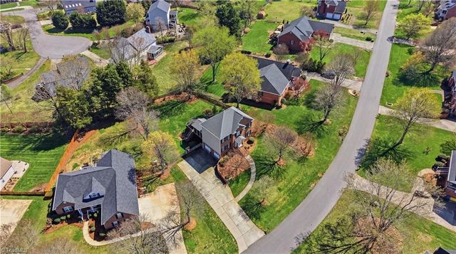 3617 Edgemoor Court, Clemmons, NC 27012