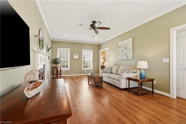 3617 Edgemoor Court, Clemmons, NC 27012