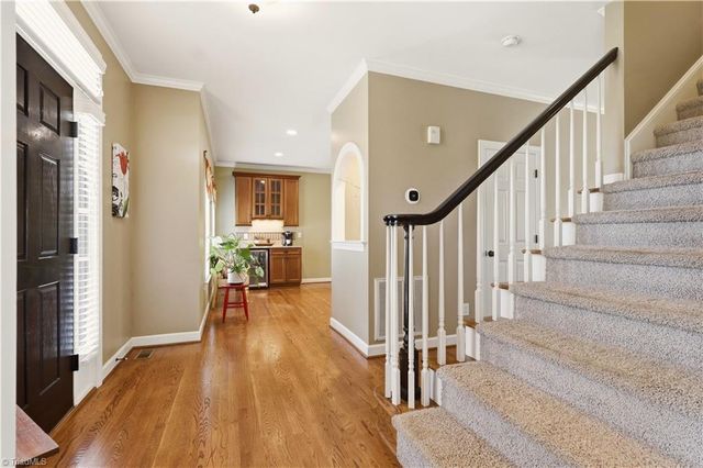 3617 Edgemoor Court, Clemmons, NC 27012