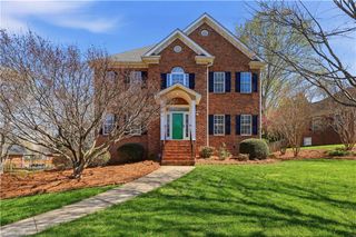 3617 Edgemoor Court, Clemmons, NC 27012