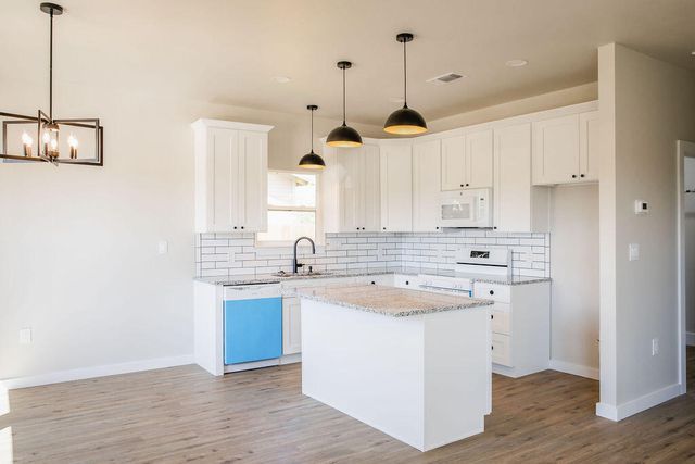 214 W 27th Street, San Angelo, TX 76903