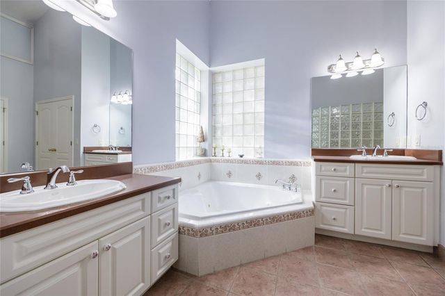 7513 SW 35TH WAY, Gainesville, FL 32608