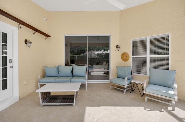 7524 LINDENHURST DRIVE, Orlando, FL 32836