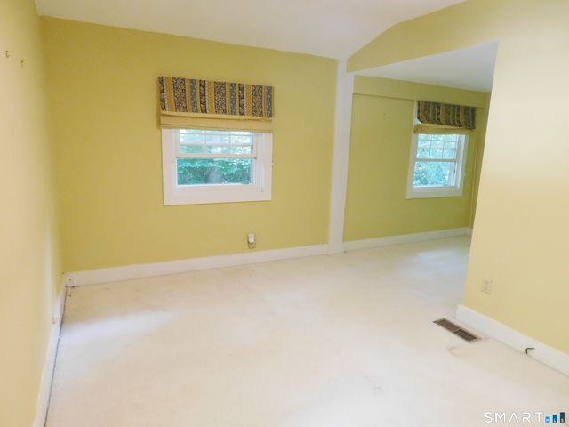 151 Great Quarter Road, Newtown, CT 06482