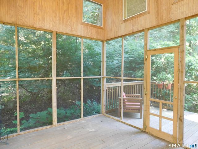 151 Great Quarter Road, Newtown, CT 06482