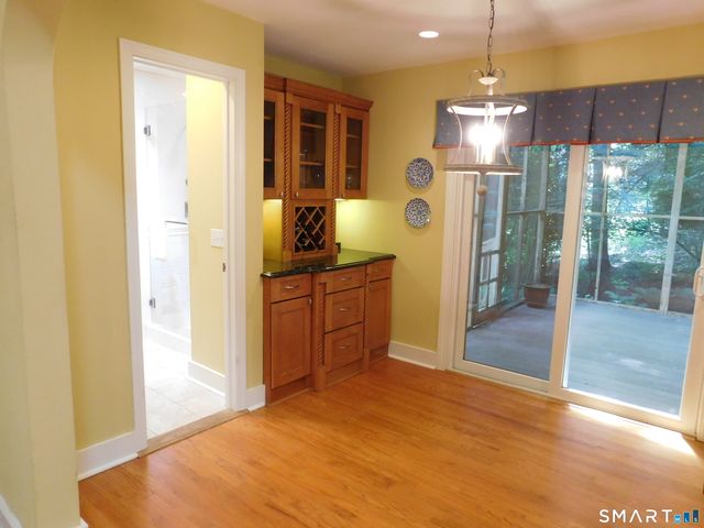 151 Great Quarter Road, Newtown, CT 06482