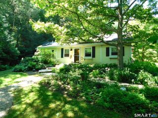 151 Great Quarter Road, Newtown, CT 06482