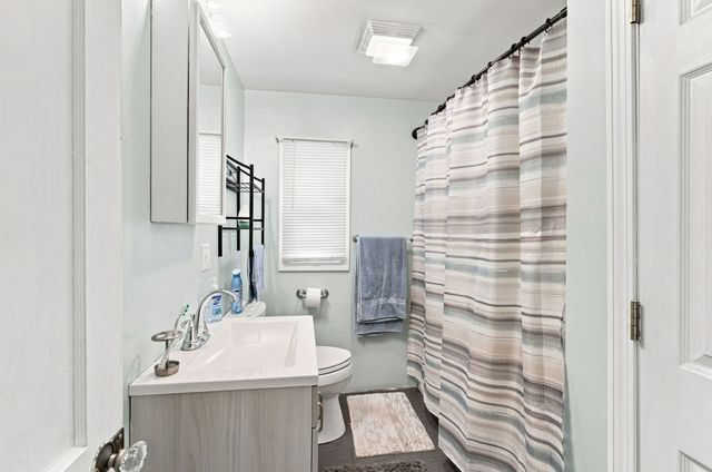 42 7 Mile River Dr, Attleboro, MA 02703