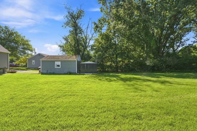 42 7 Mile River Dr, Attleboro, MA 02703